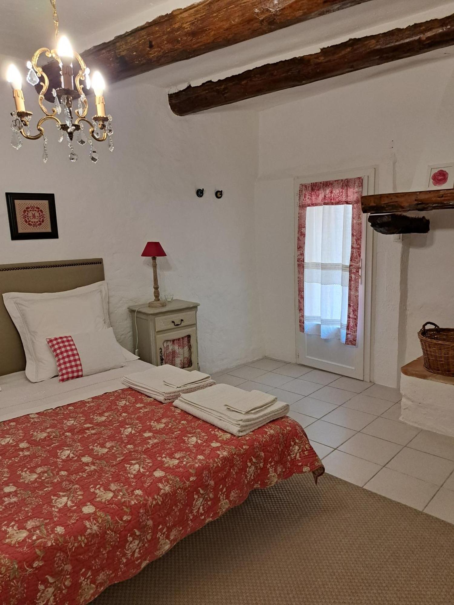 Saint-Victor-des-Oules La Maison De Gisele Bed & Breakfast エクステリア 写真